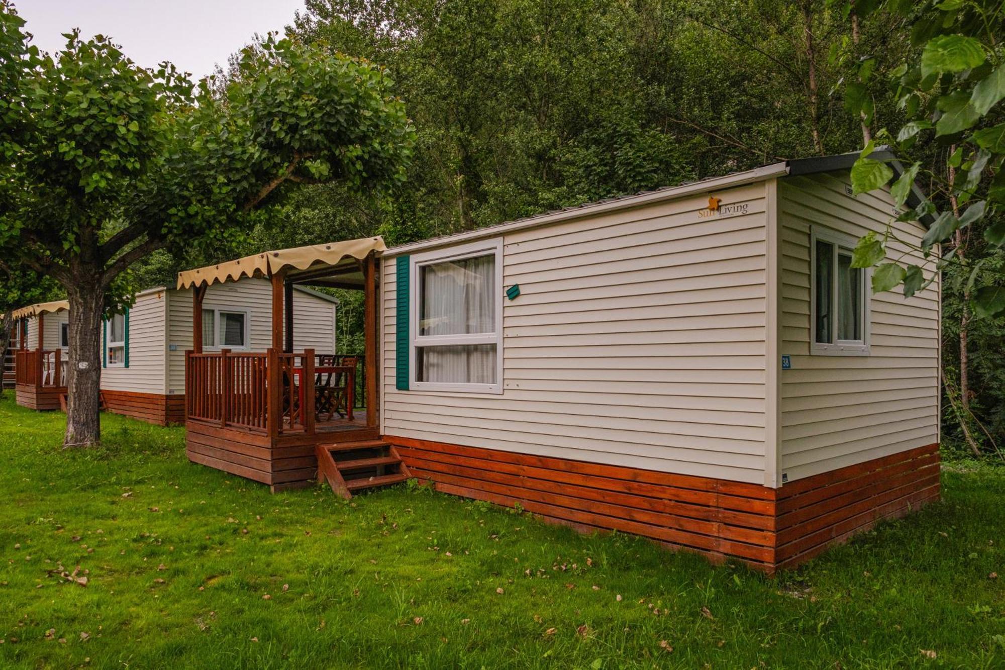 Frontera Bungalow Park Farga de Moles Luaran gambar