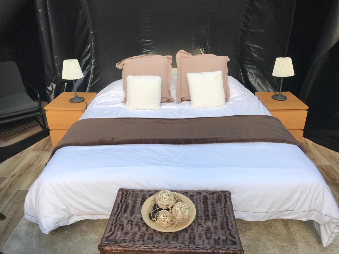 Frontera Bungalow Park Farga de Moles Luaran gambar